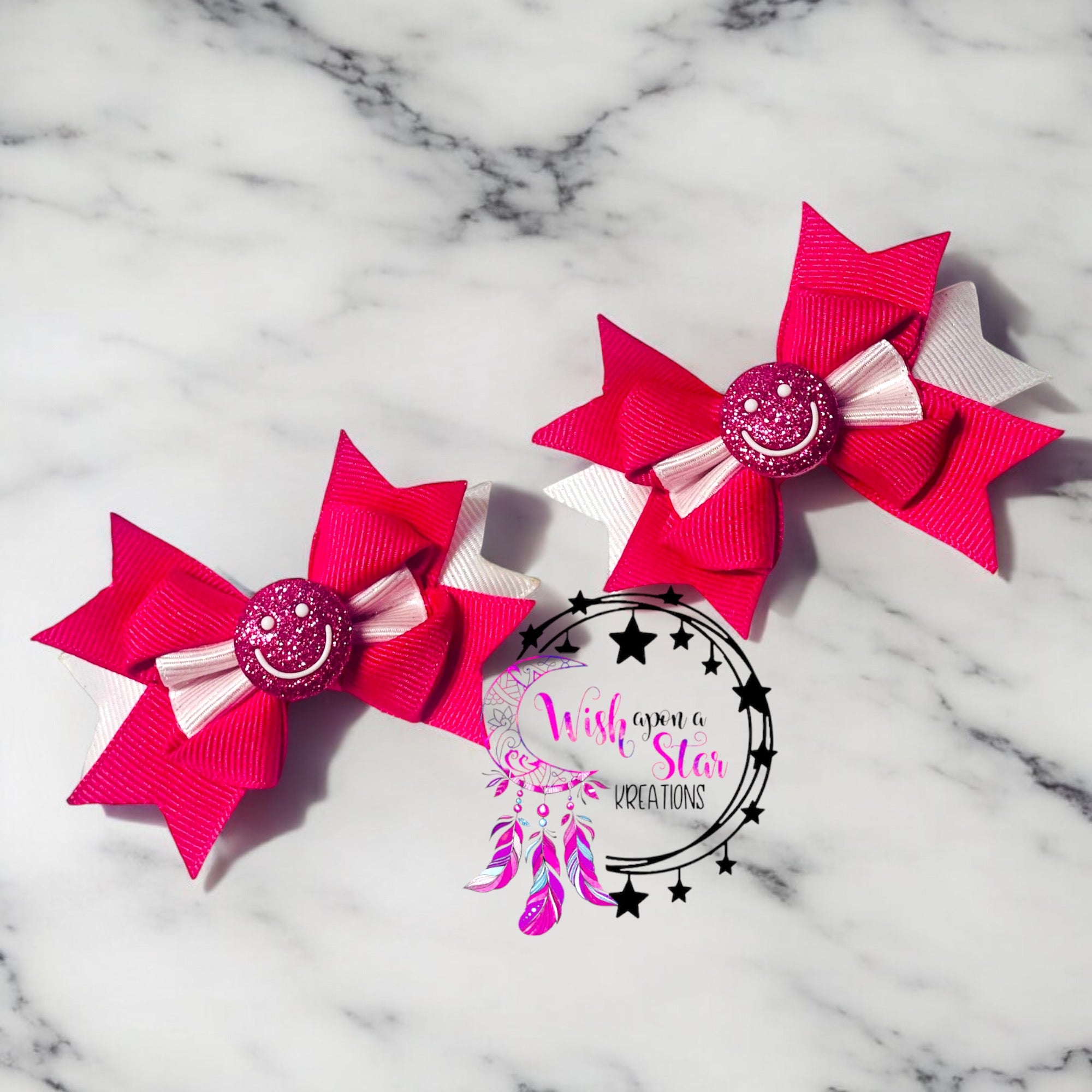 Sparkly Smiley Bows